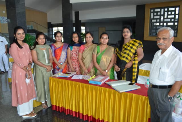 Bapuji Co-operative Bank gallery photo 44