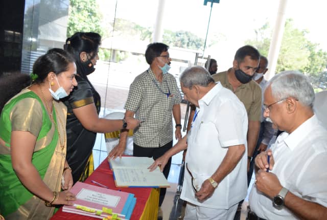 Bapuji Co-operative Bank gallery photo 45